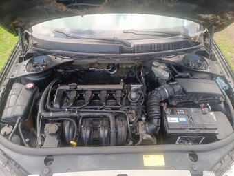 Ford Mondeo mk3 1.8 sci 96kw rok 03 díly - 4