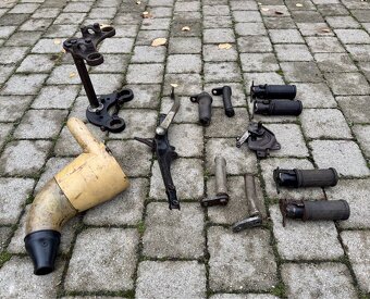 ČZ 125 175 250 - díly - 4