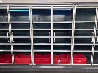 Přístěnná chladící vitrína - 4