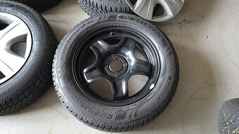 Téměř NEJETÁ zimní kola 16" 4x100 Renault Captur - 4