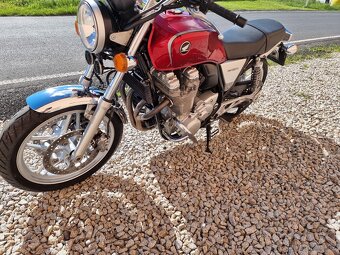 Honda CB 1100 - 4