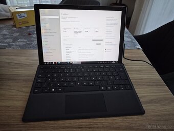 Microsoft Surface Pro - 4