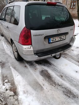 Peugeot - 4