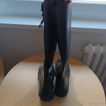 Prodám nepoužité dámské kozačky vel.41 - 4