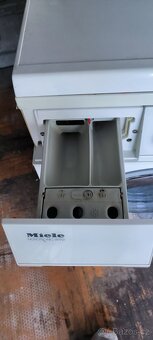 Pračka Miele - 4