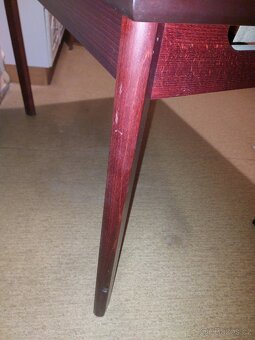 Stůl kuchyňský - 4