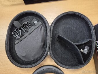 Sluchátka ROG Strix Go 2.4 - 4