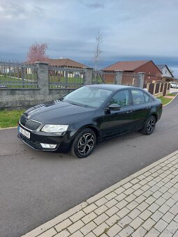 Škoda Octavie 3 1.6 TDI DSG - 4