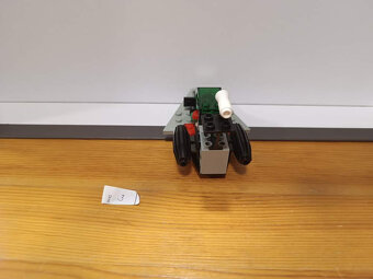 LEGO Space 6813 Galactic Chief +návod - 3 - 4