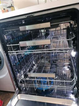 myčka Electrolux - 4
