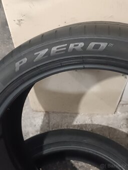 Letní pneu 255/40/21 Pirelli P Zero - 4