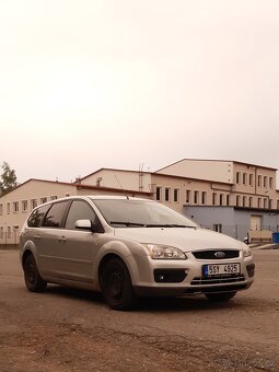 Ford Focus mk2 1.6 74kw - 4