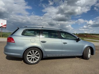TOP: Volkswagen Passat Variant B7 - 4