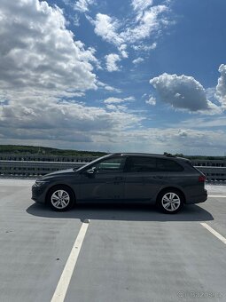 VW Golf MK8 Variant 2.0 TDI - 4