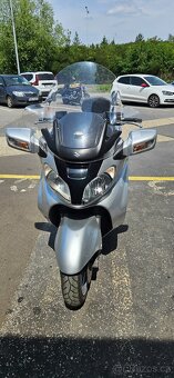 Suzuki Burgman 650 - 4