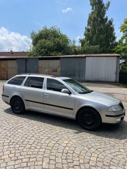 Škoda Octavia 2 2.0 TDI - 4