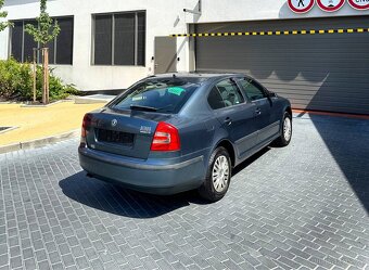 Škoda Octavia 2005 1.9 TDI Sedan - 4