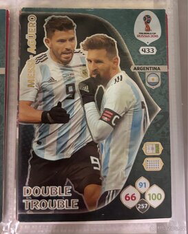 Sběratelské fotbalové kartičky Panini - 4