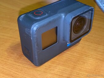 GoPro Hero 6 + příslušenství - 4