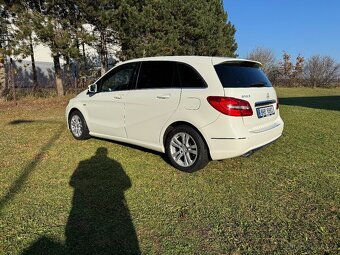 Mercedes Benz B180CDI - 4