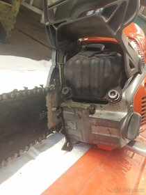 Motorova pila Husqvarna 550xp - 4
