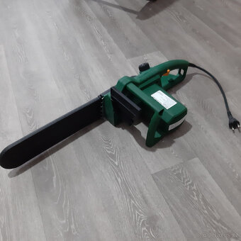 Elektrická pila 1800 W 35 cm - 4