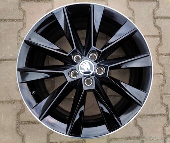 Alu kola originál Škoda Fabia III, Rapid 5x100 R17 Savio - 4