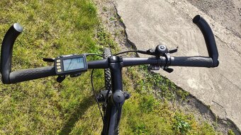Elektrokolo EASYBIKE MI5 27,5" černo-žluté - 4