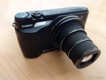 CASIO EXILIM FH 100 - 4