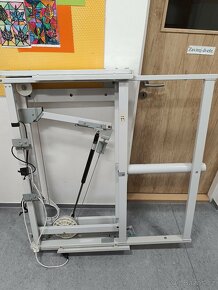 Projektor BenQ + posuvná interaktivní tabule Panasonic - 4