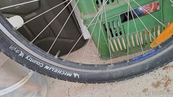 DÁMSKÁ MERIDA 2003 - 4
