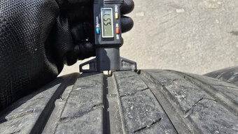 Letní pneu 215/55/16 Kumho - 4