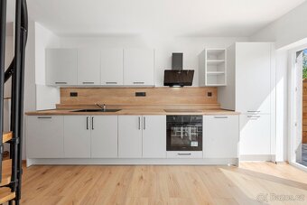 LUXUSNÍ ateliér Čebín 3kk 92m2 vč. terasa, kuchyň, parking) - 4