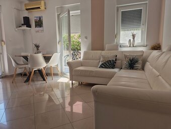 ☀NOVALJA (HR) - 2-izbový byt 45 m2 na prízemí so záhradou - 4