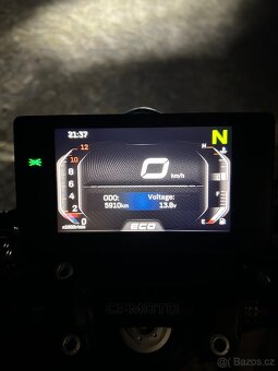 CF MOTO 300 NK - 4