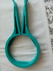 svícen, vázy, otvírák na sklenice atd. - 4