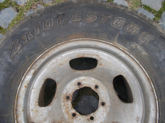 256/70 R16 - 4