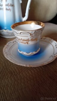 STARÝ PORCELÁNOVÝ SET - 4