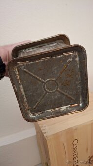 Starý kovový kafemlýnek - 4