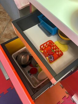 Dětská kuchyňka dřevěná od stolaře - 4