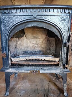 Litinová kamna Jotul F3 - 4