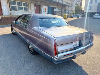 1993 Cadillac Fleetwood Brougham | 5.7 V8 - 4