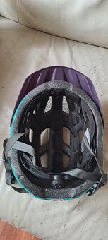 Prodám dětskou helmu Lumen R2 - 4