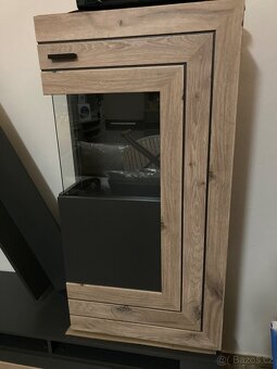 Prosklená komoda FRENO-obývací stěna. - 4