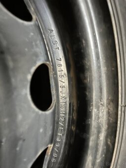 Yaris zimní pneu - 4