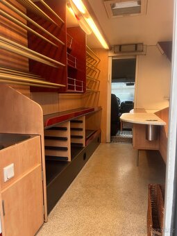 Pojízdná prodejna na pečivo - 4