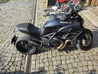 Ducati Diavel - 4