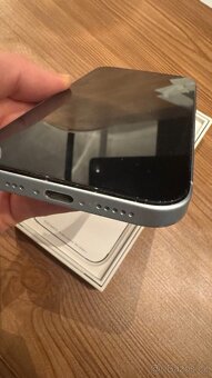 iPhone 15 128gb modrý - 4