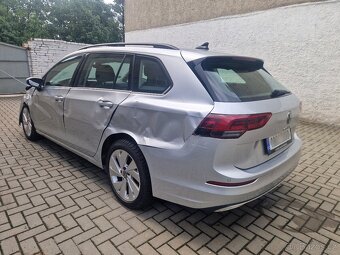 Vw Golf VIII combi 1.5eTsi 110kw DSG - 4