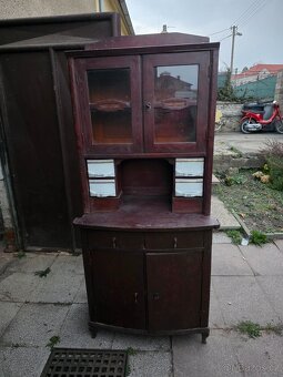 Prodám starou kredenc že sudet - 4